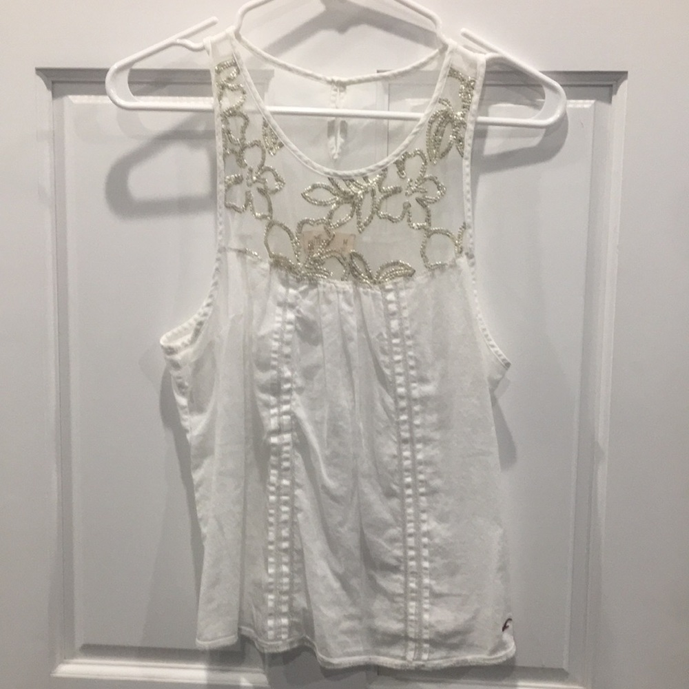 Women’s Hollister Top